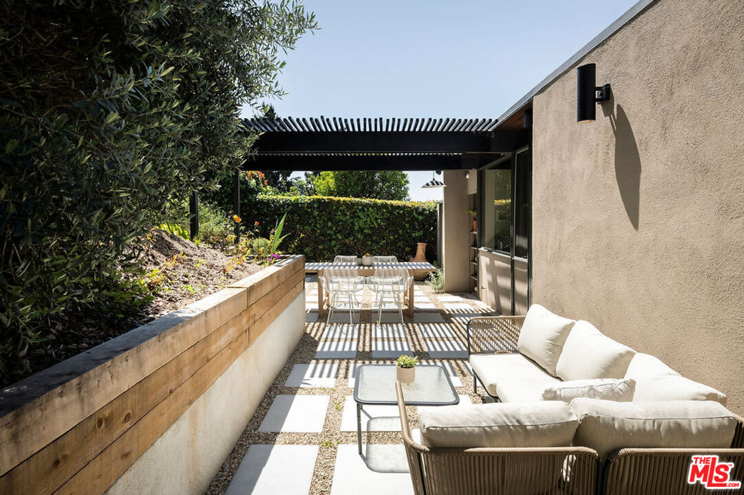 MLS #25541721 image #30