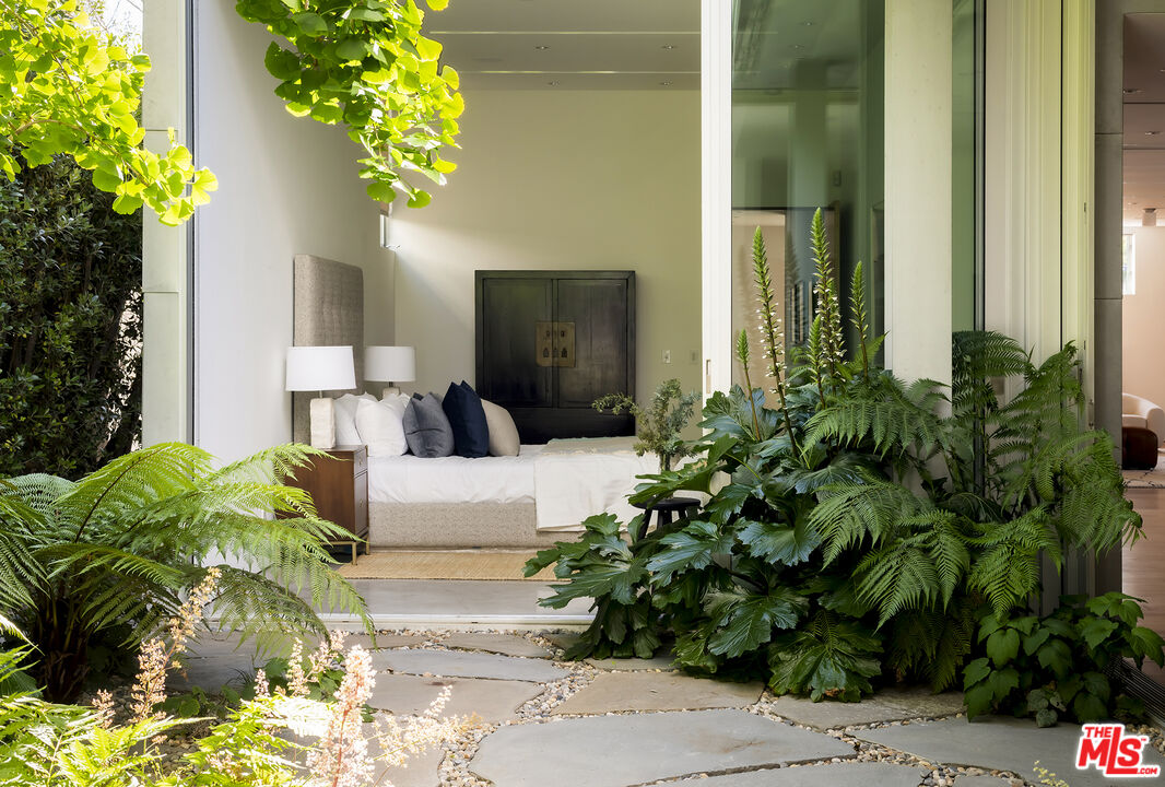 MLS #25541739 image #13