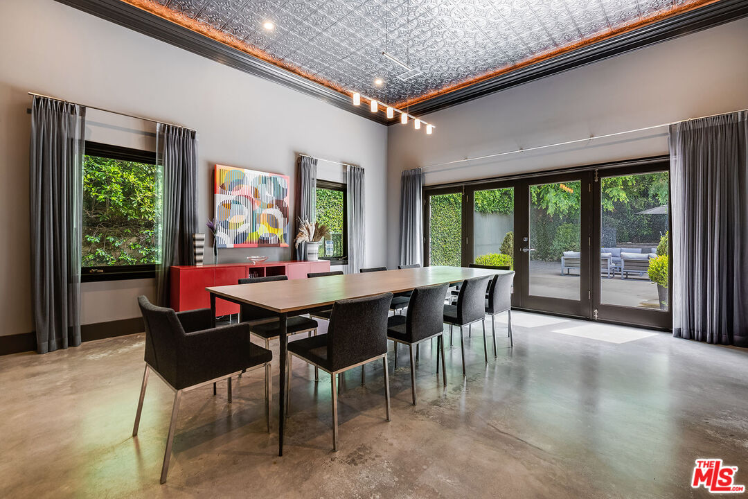 MLS #25541743 image #16