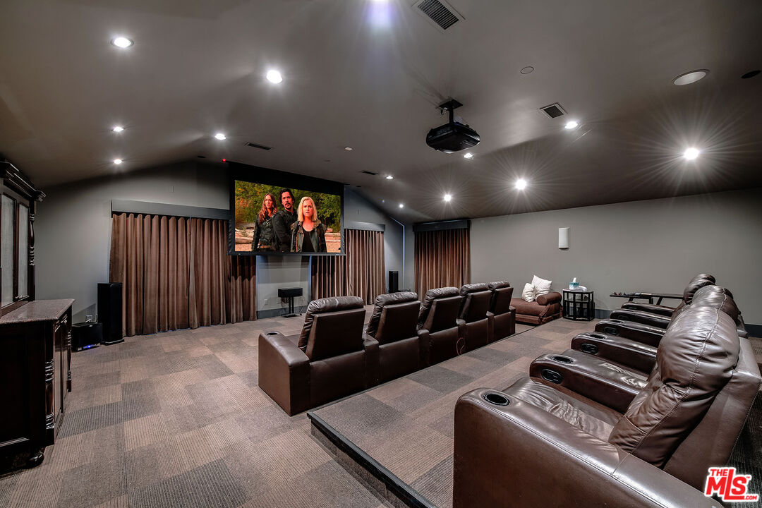 MLS #25541743 image #17