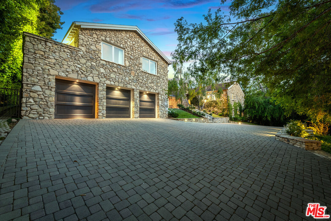 MLS #25541743 image #45