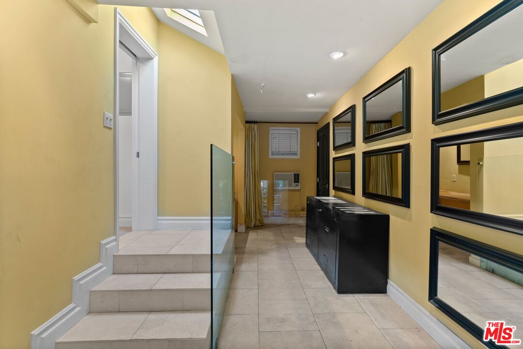 MLS #25541813 image #27