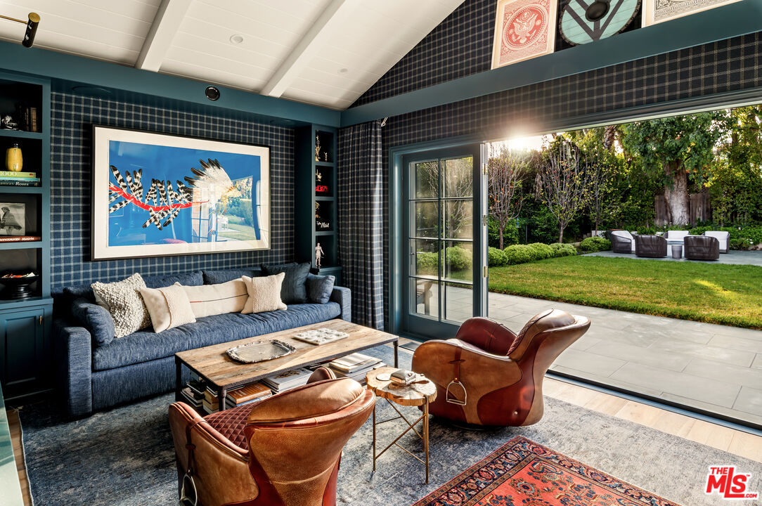 MLS #25541933 image #13