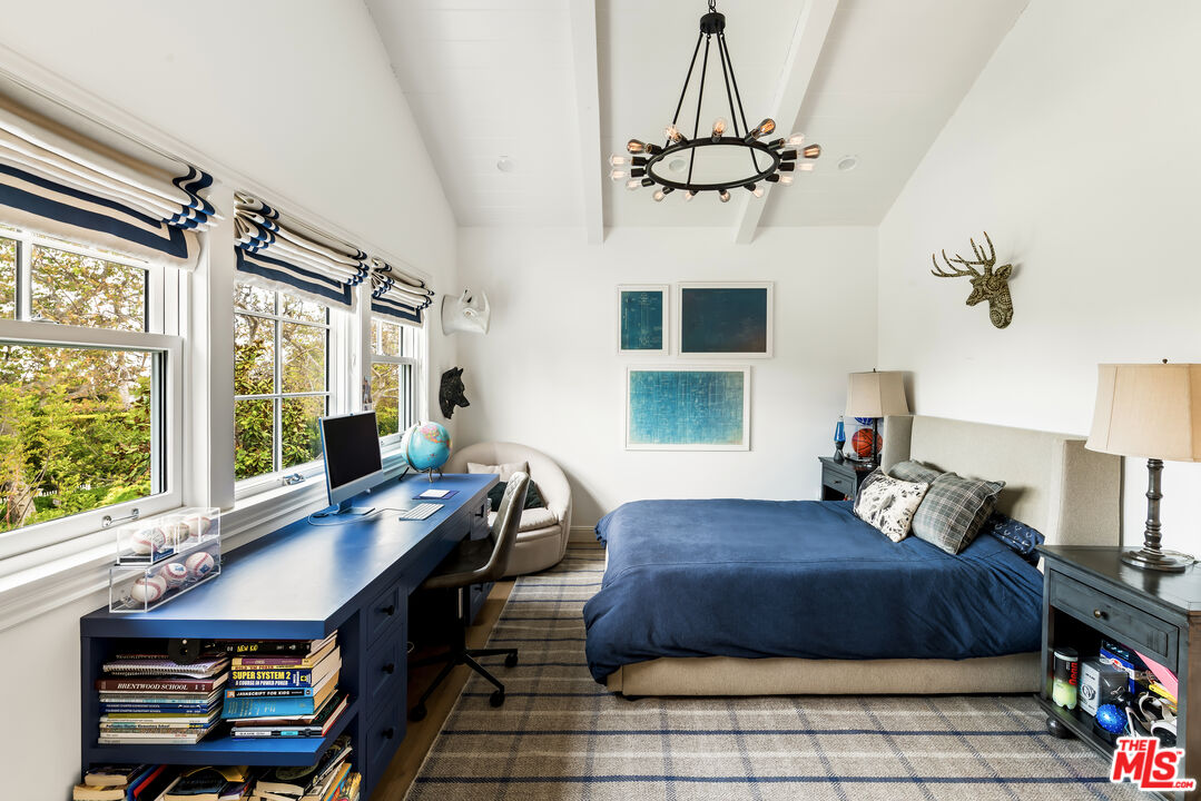 MLS #25541933 image #20