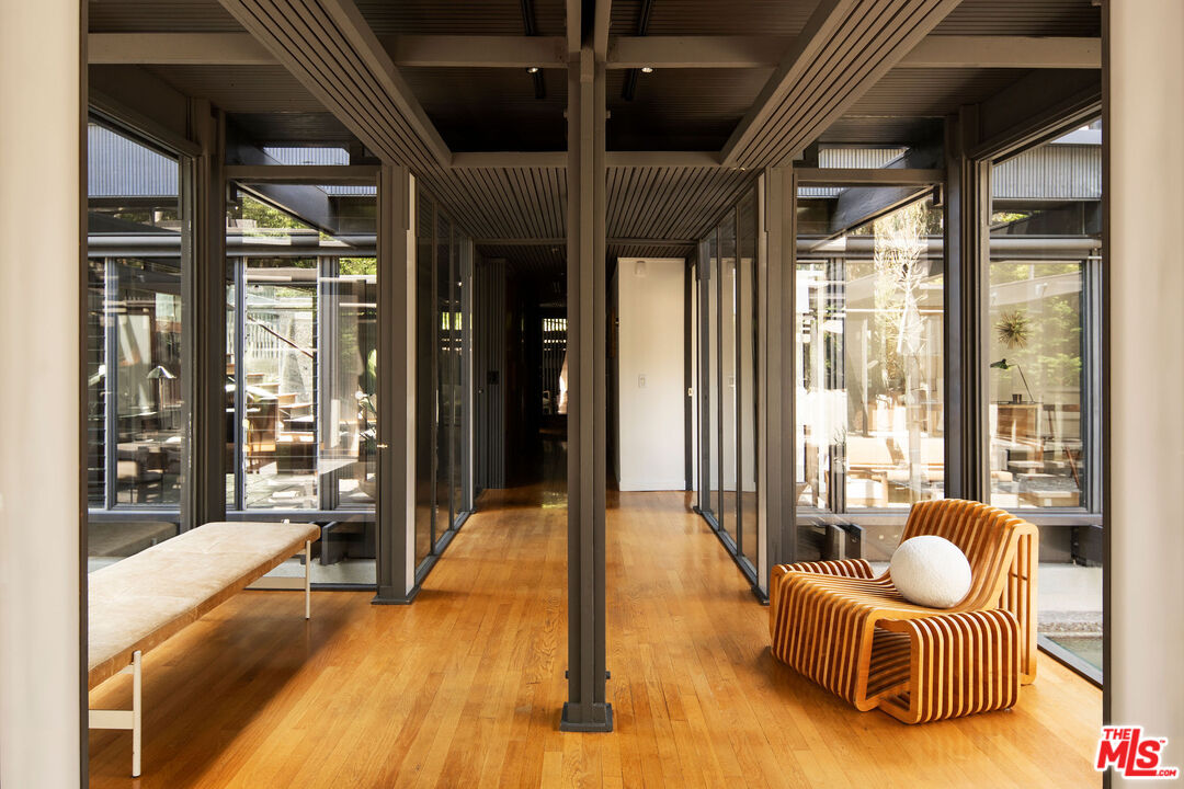 MLS #25542165 image #12