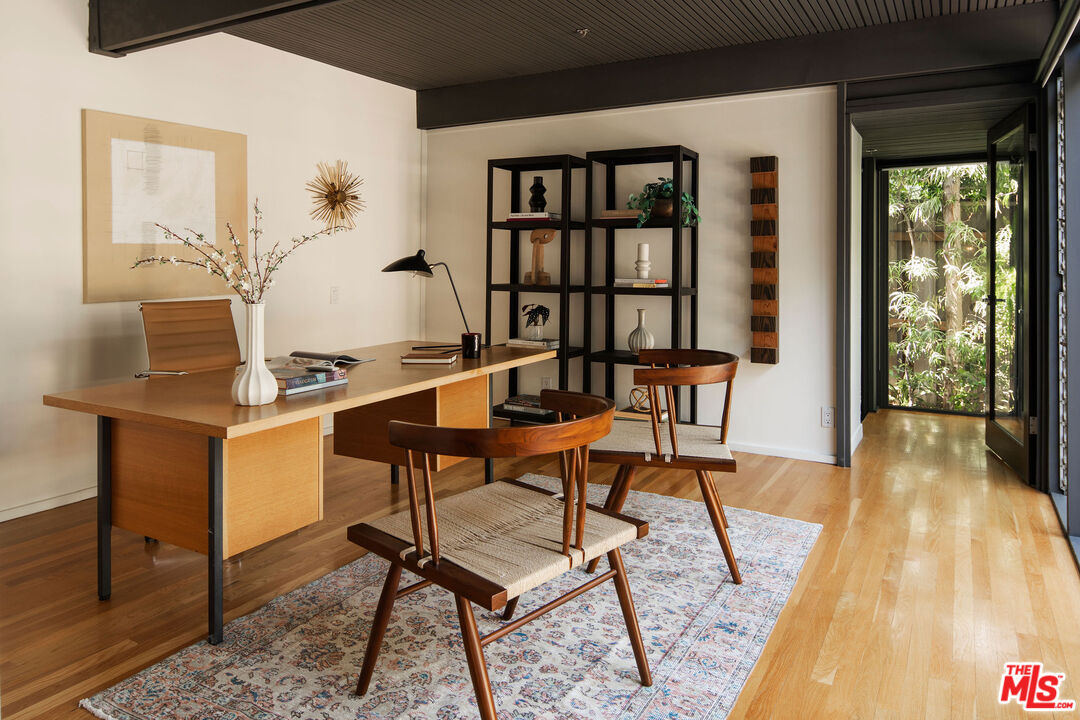 MLS #25542165 image #17