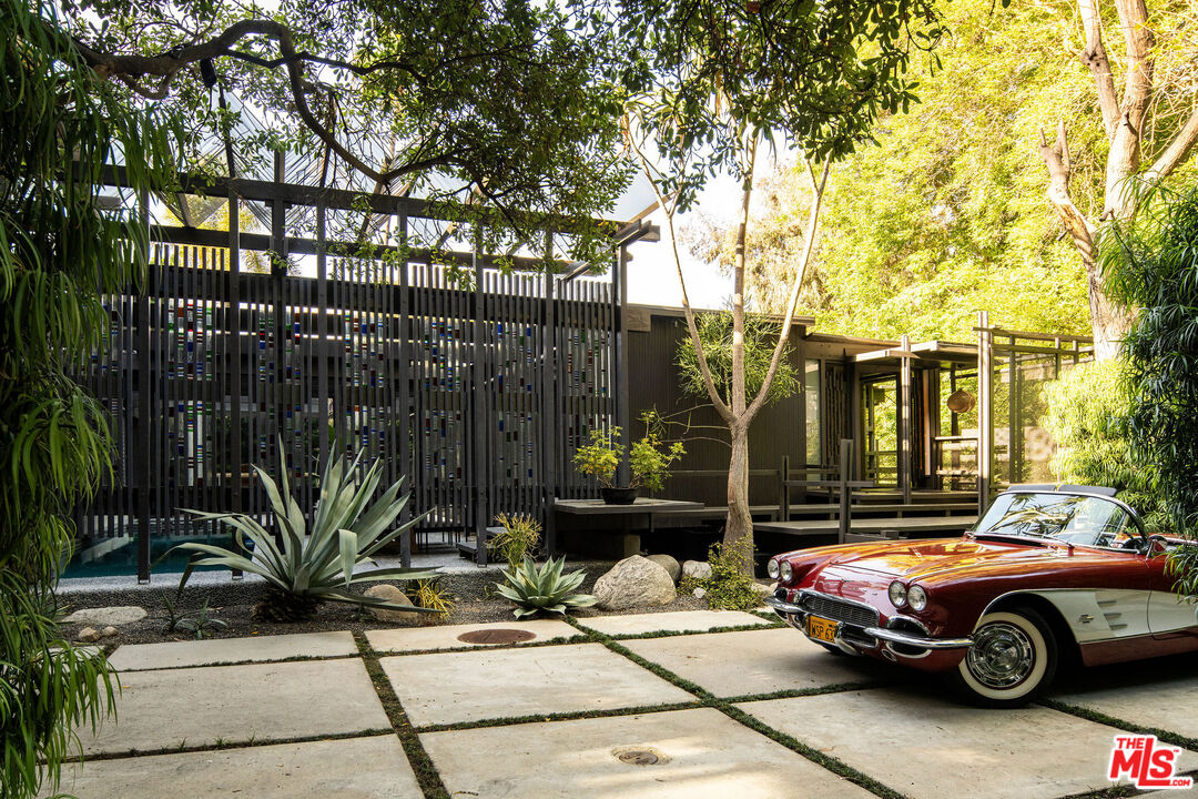 MLS #25542165 image #3