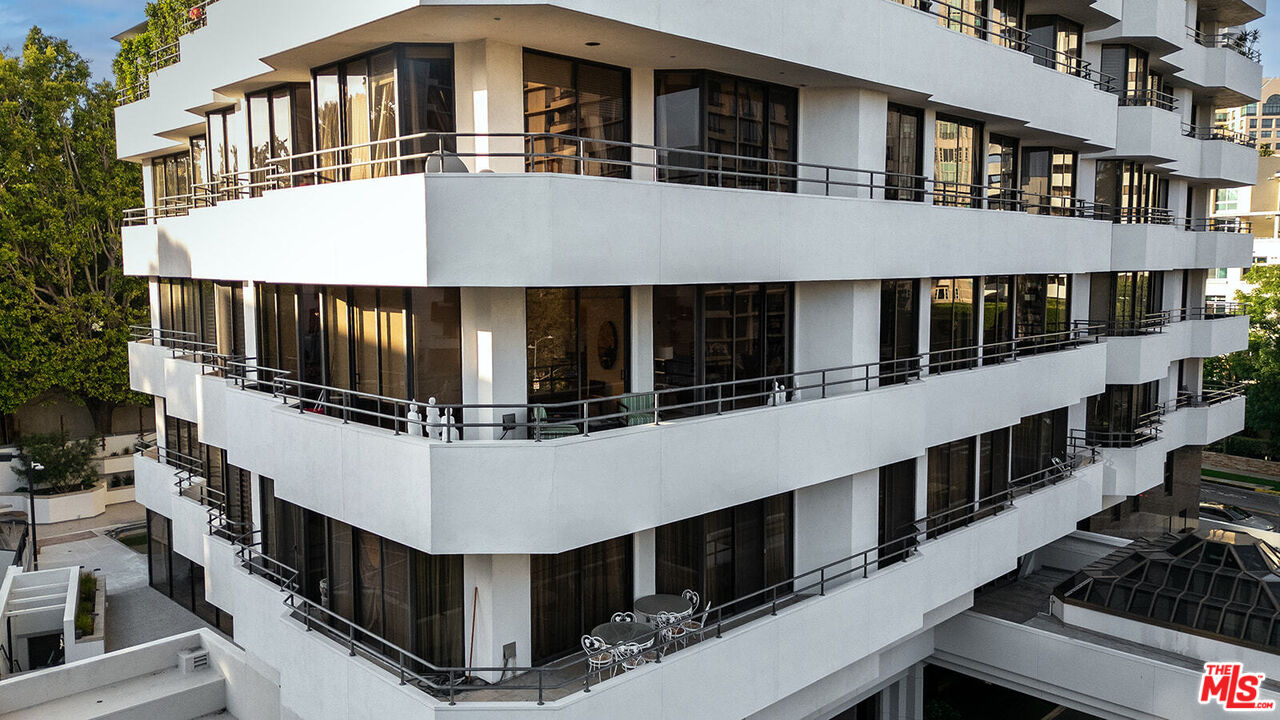 MLS #25542793 image #34