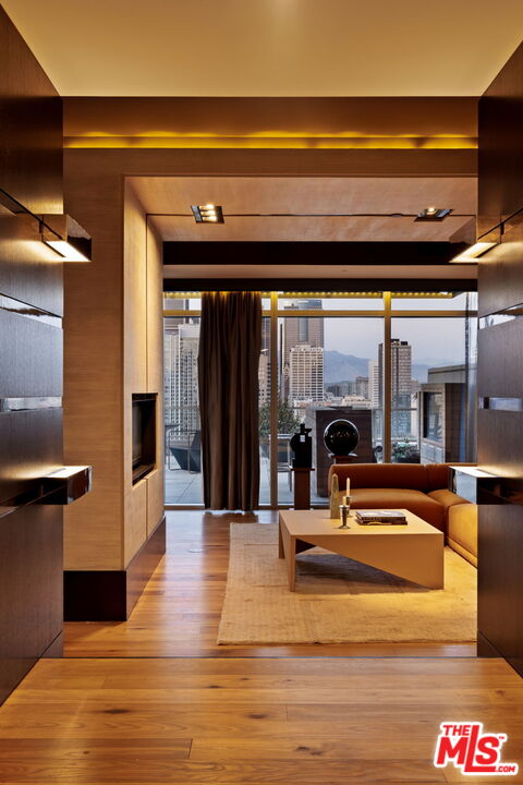 MLS #25542801 image #45