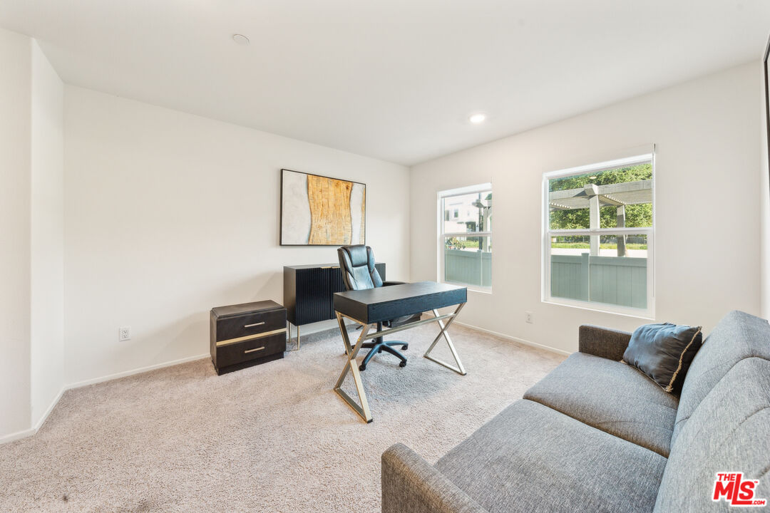 MLS #25543067 image #6