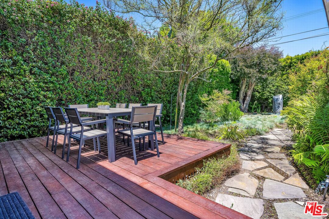 MLS #25543343 image #32