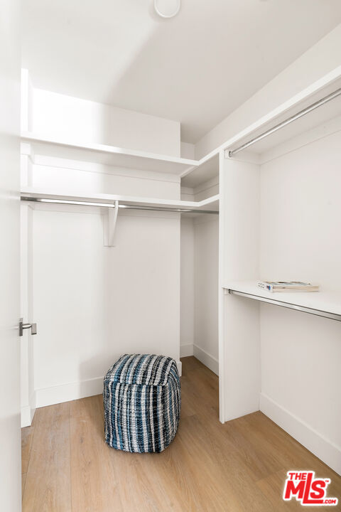 MLS #25543393 image #18