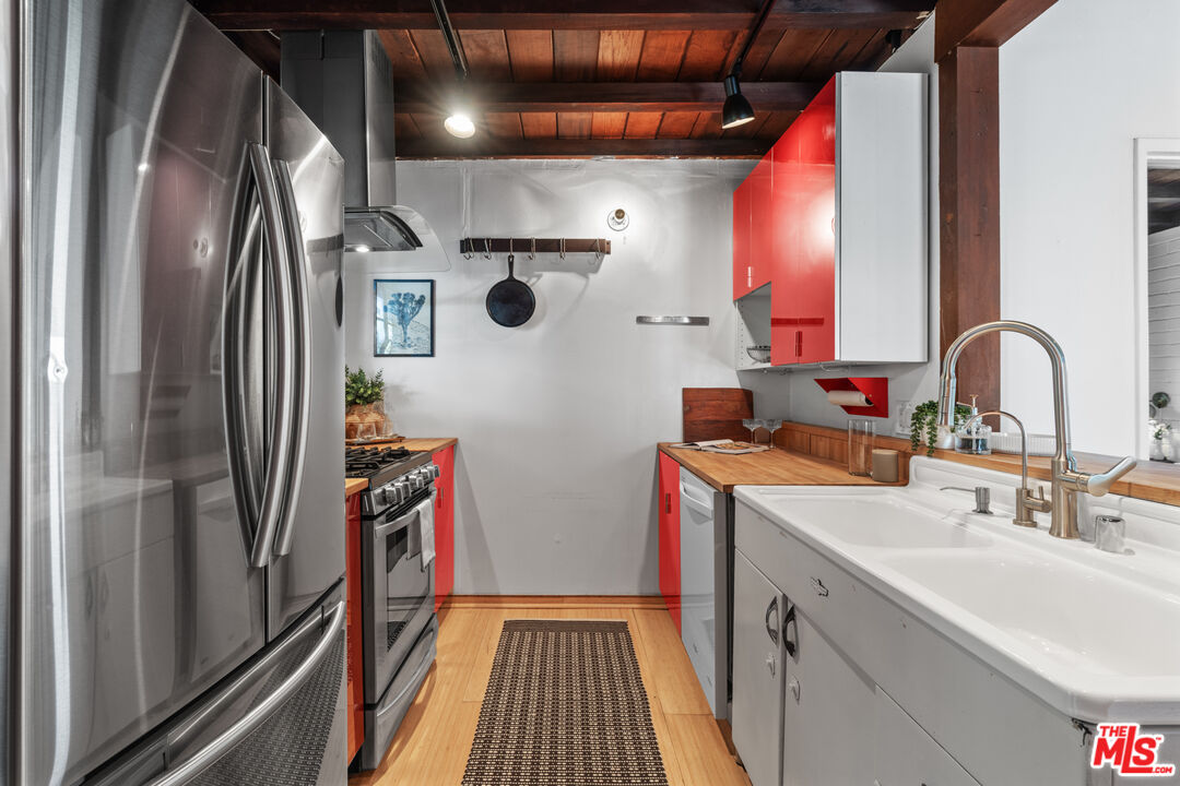 MLS #25543679 image #9