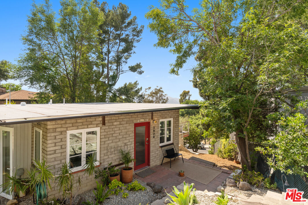 MLS #25543679 image #1