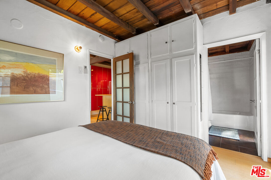 MLS #25543679 image #20