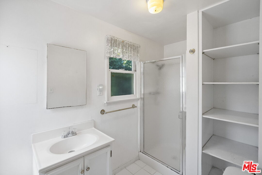 MLS #25543857 image #16