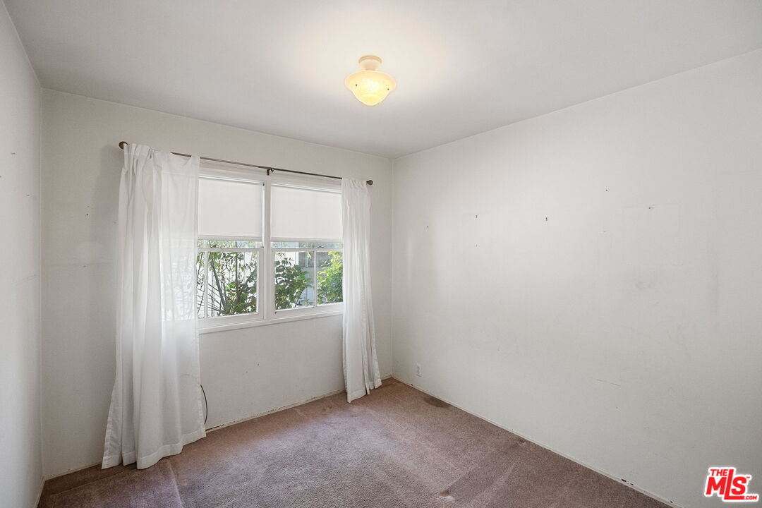 MLS #25543857 image #17