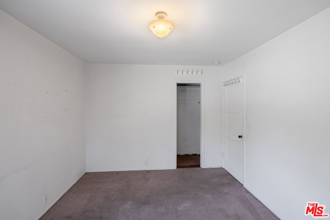 MLS #25543857 image #19