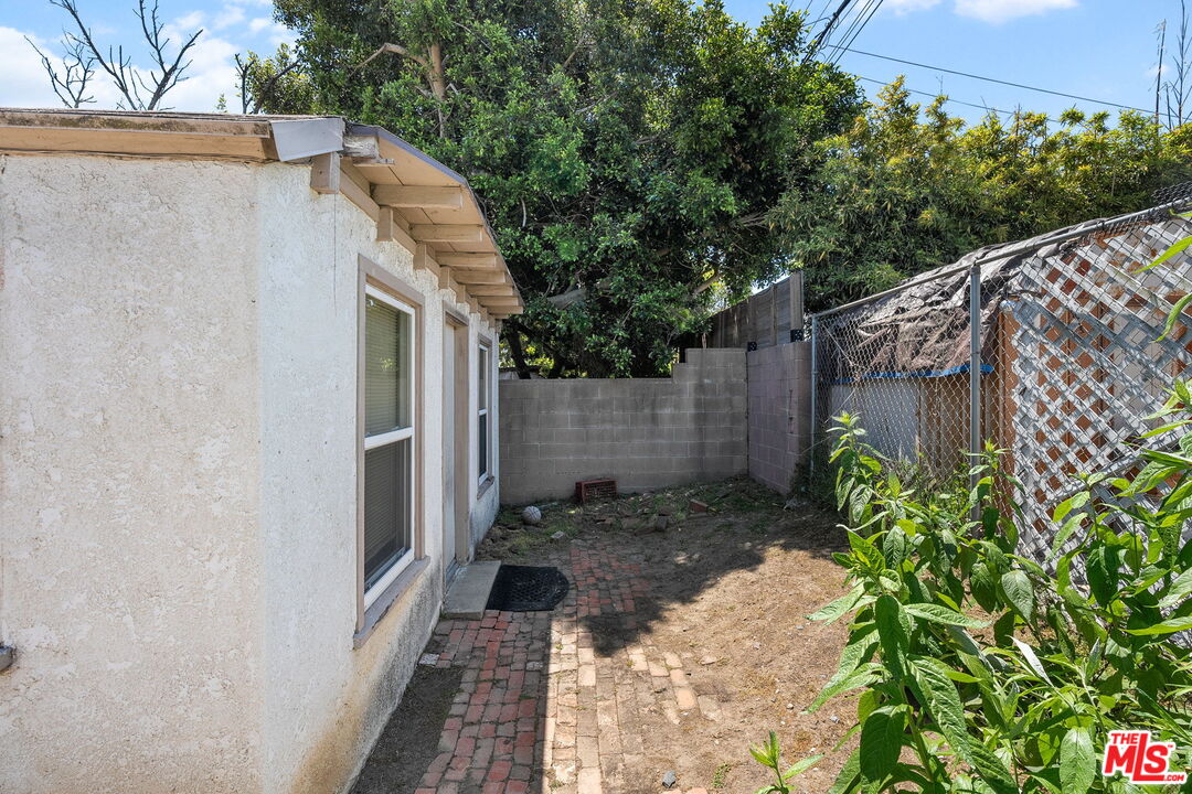 MLS #25543857 image #26