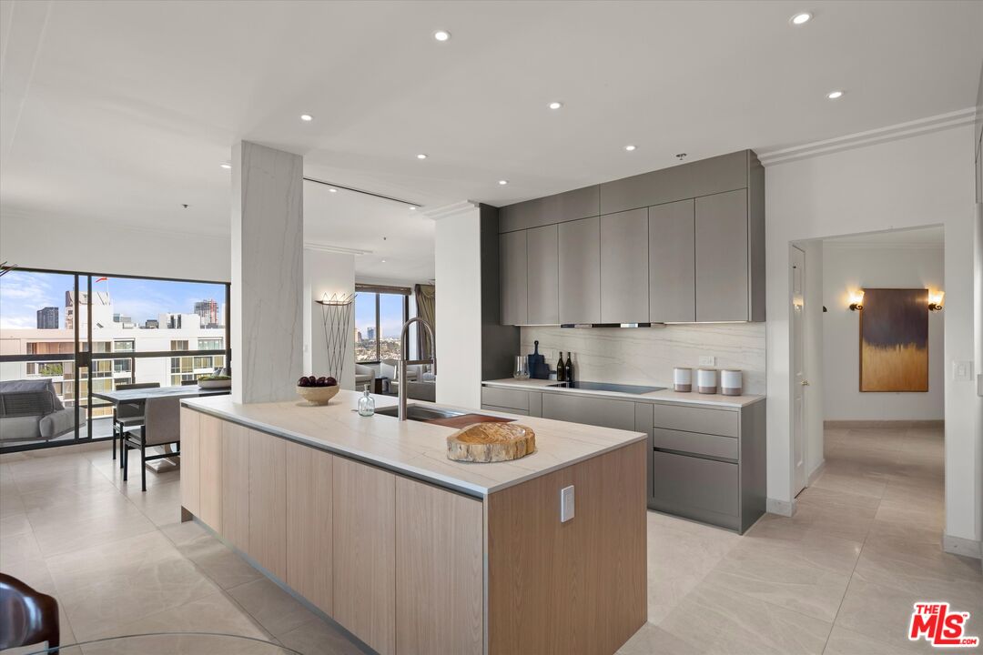 MLS #25543871 image #13