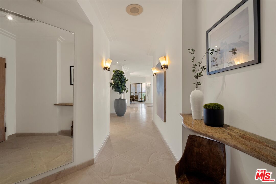 MLS #25543871 image #1