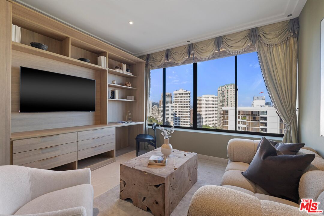 MLS #25543871 image #22