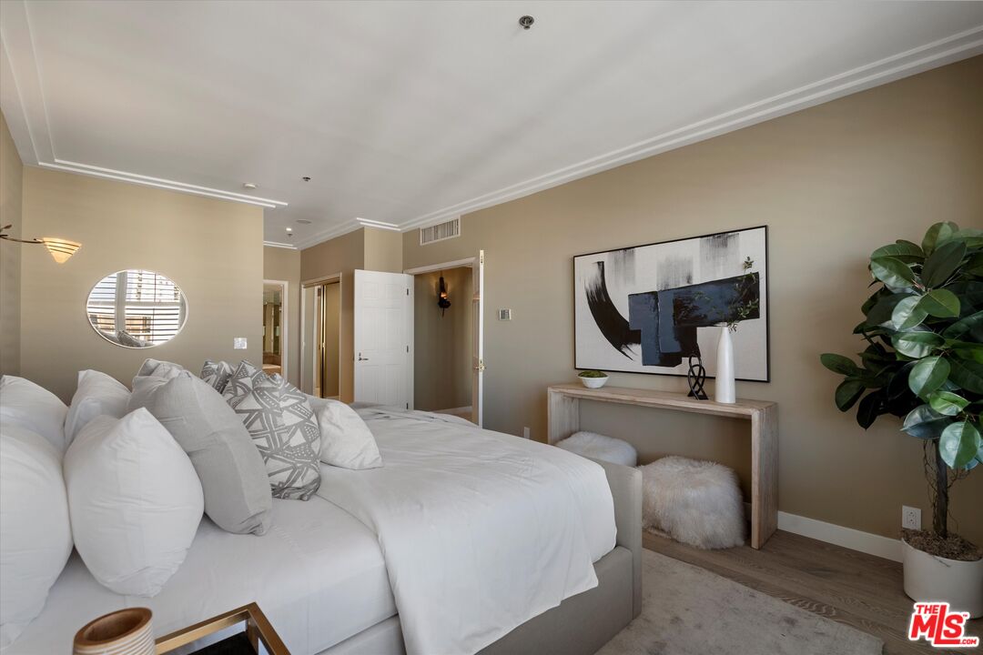 MLS #25543871 image #24