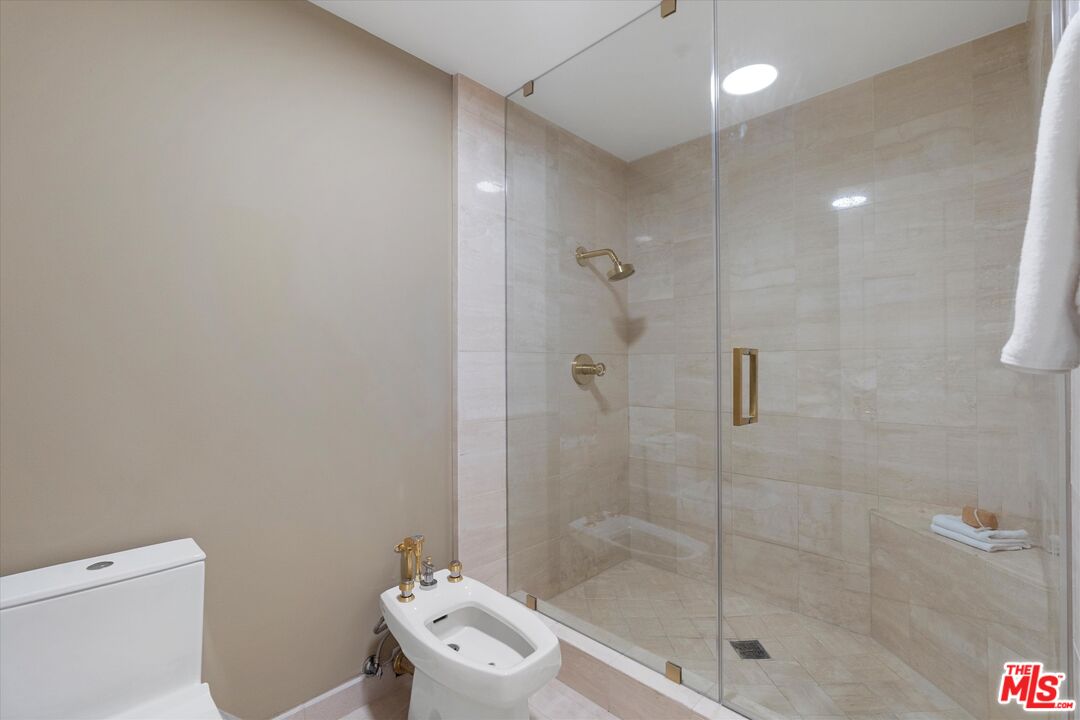 MLS #25543871 image #34