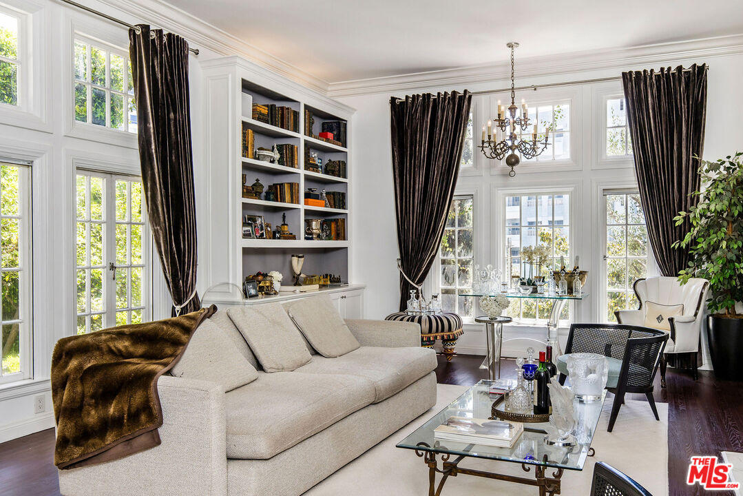 MLS #25543923 image #23