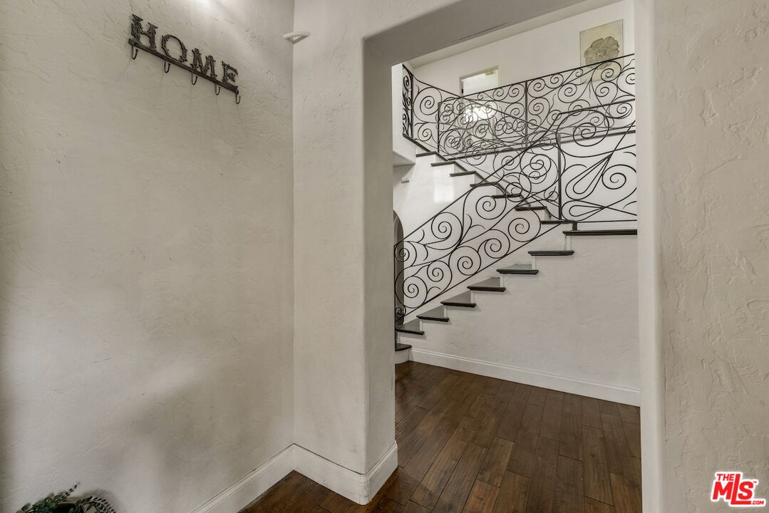 MLS #25544275 image #10