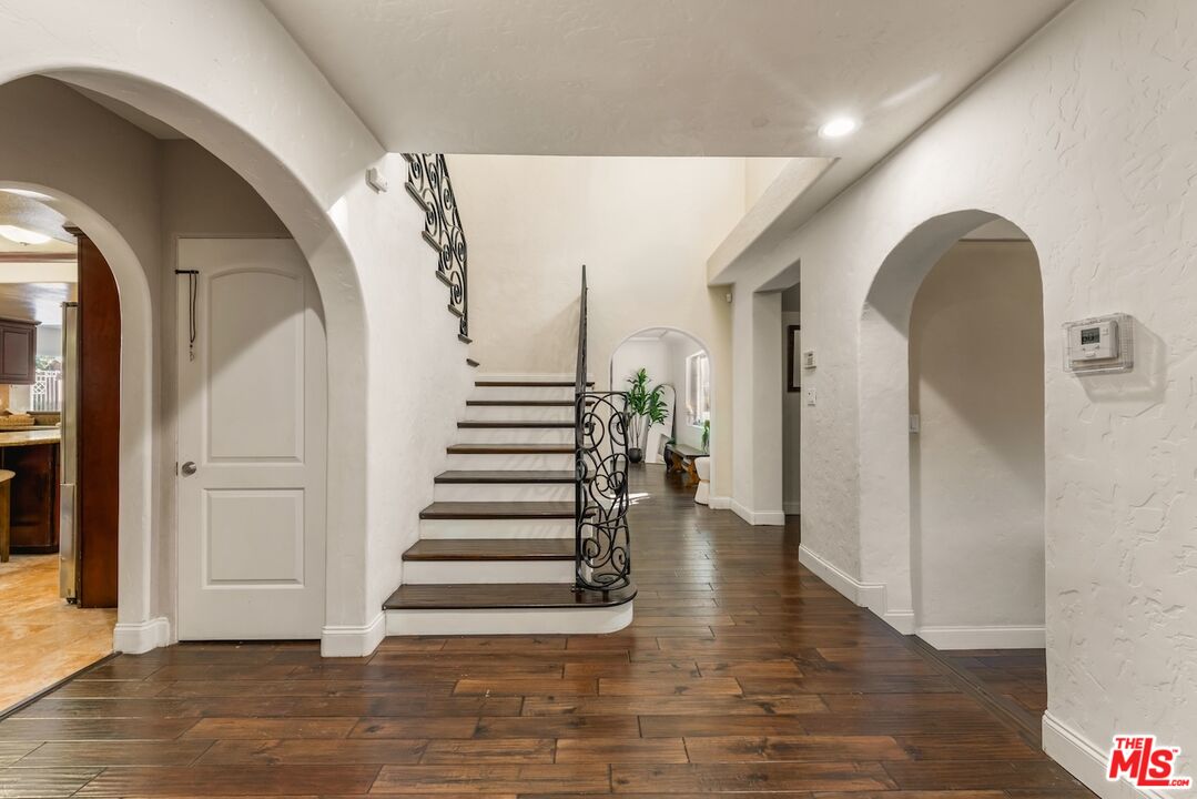 MLS #25544275 image #12