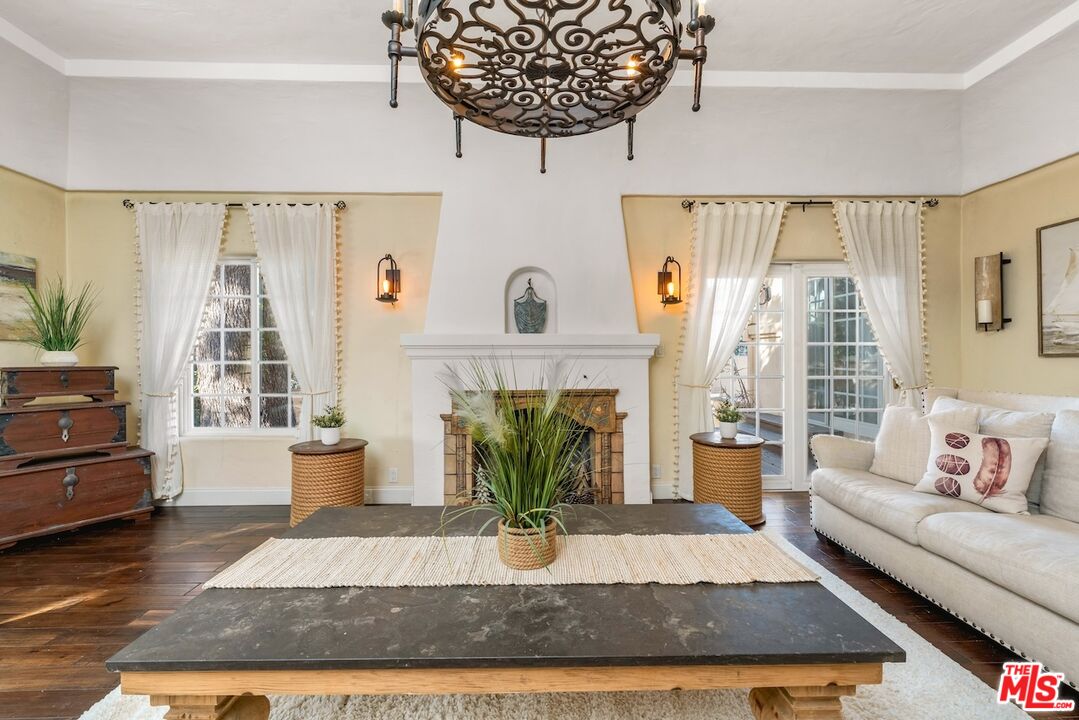 MLS #25544275 image #16