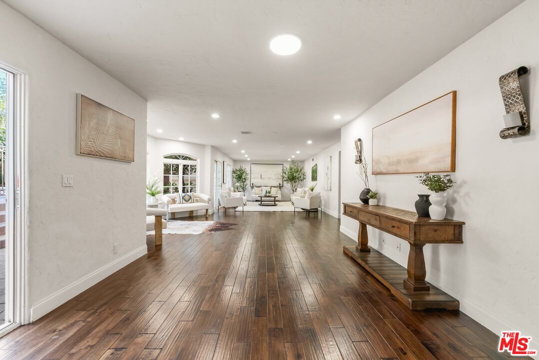 MLS #25544275 image #28