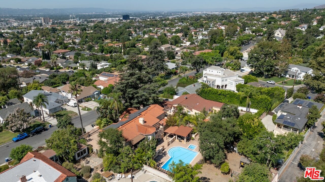 MLS #25544275 image #2