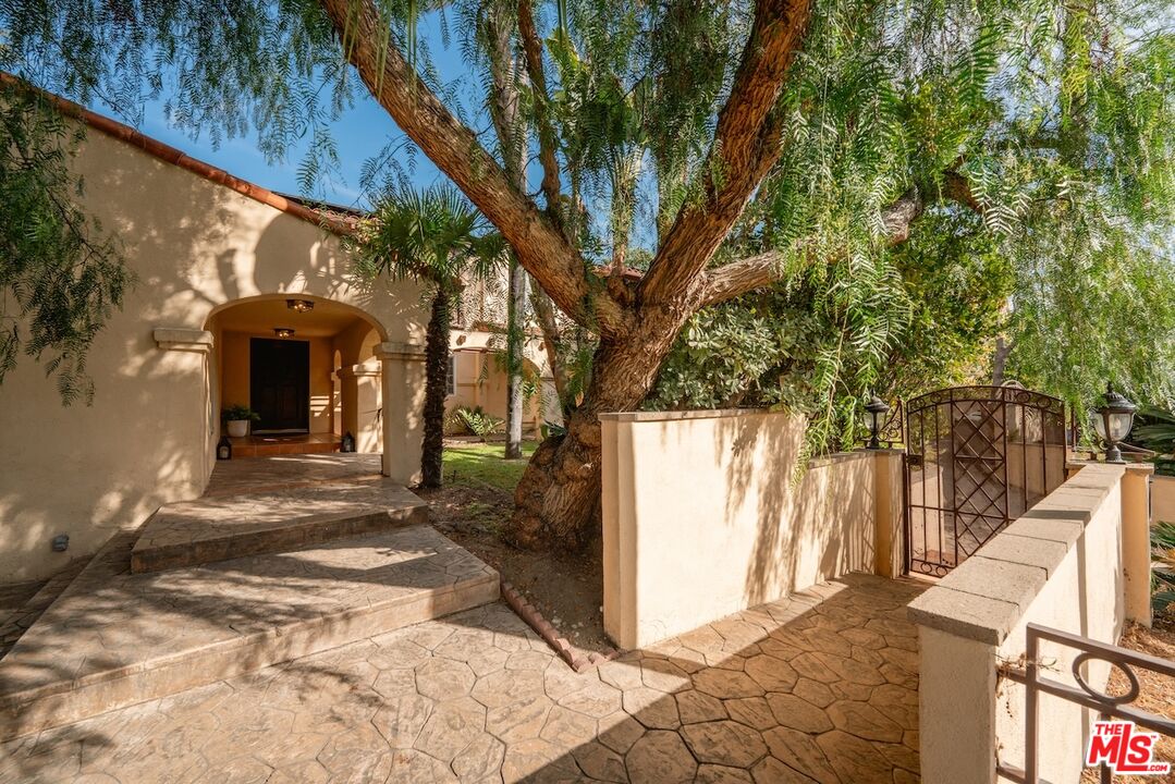 MLS #25544275 image #5