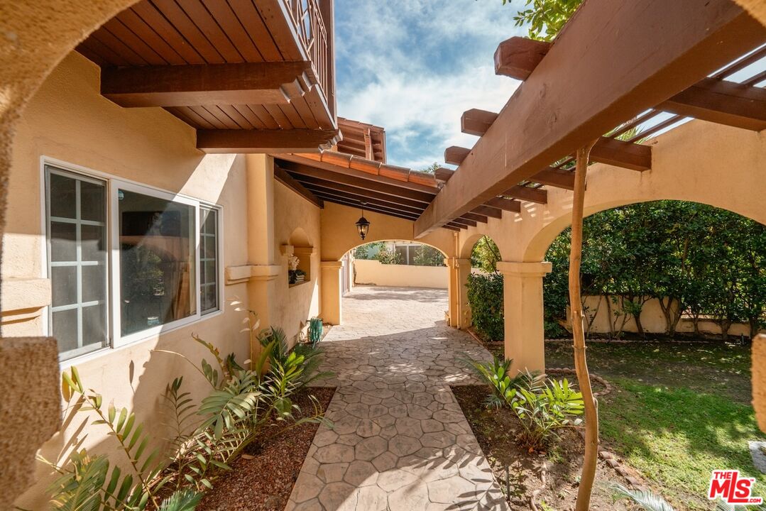 MLS #25544275 image #8