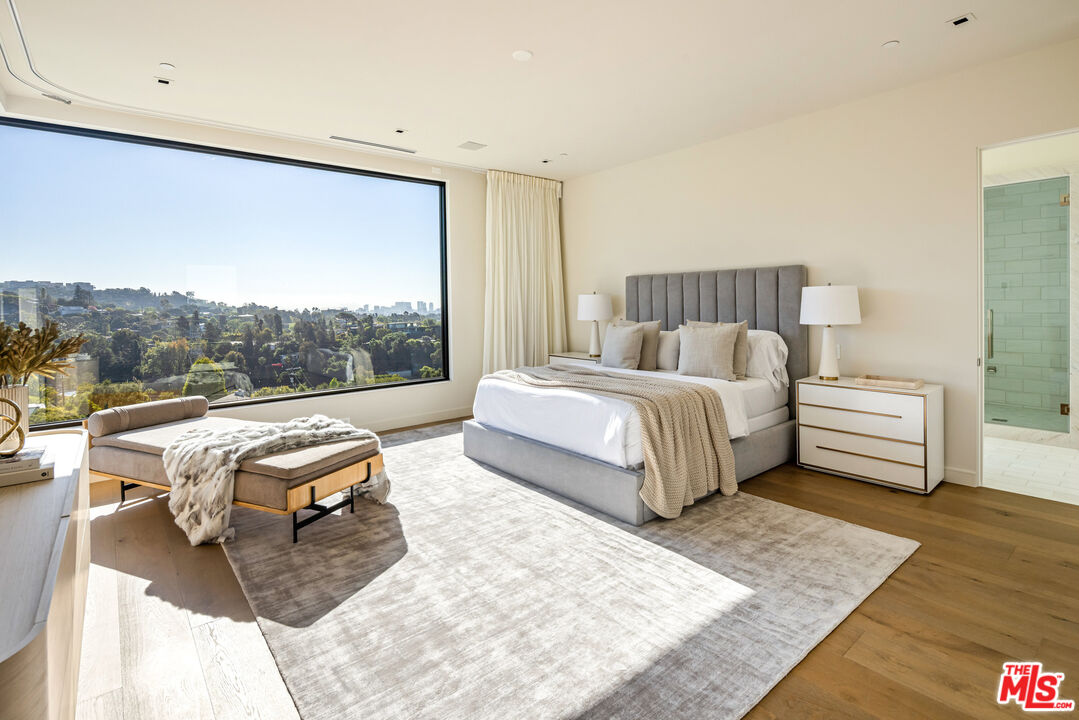 MLS #25544437 image #11