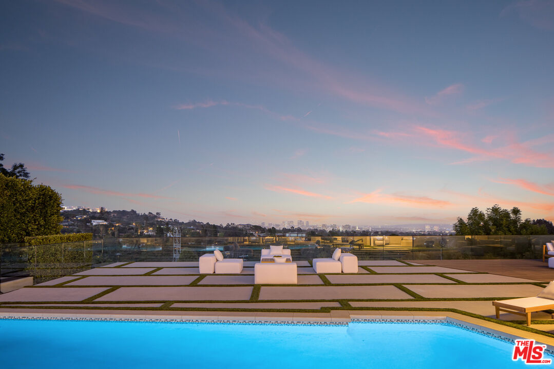 MLS #25544437 image #17