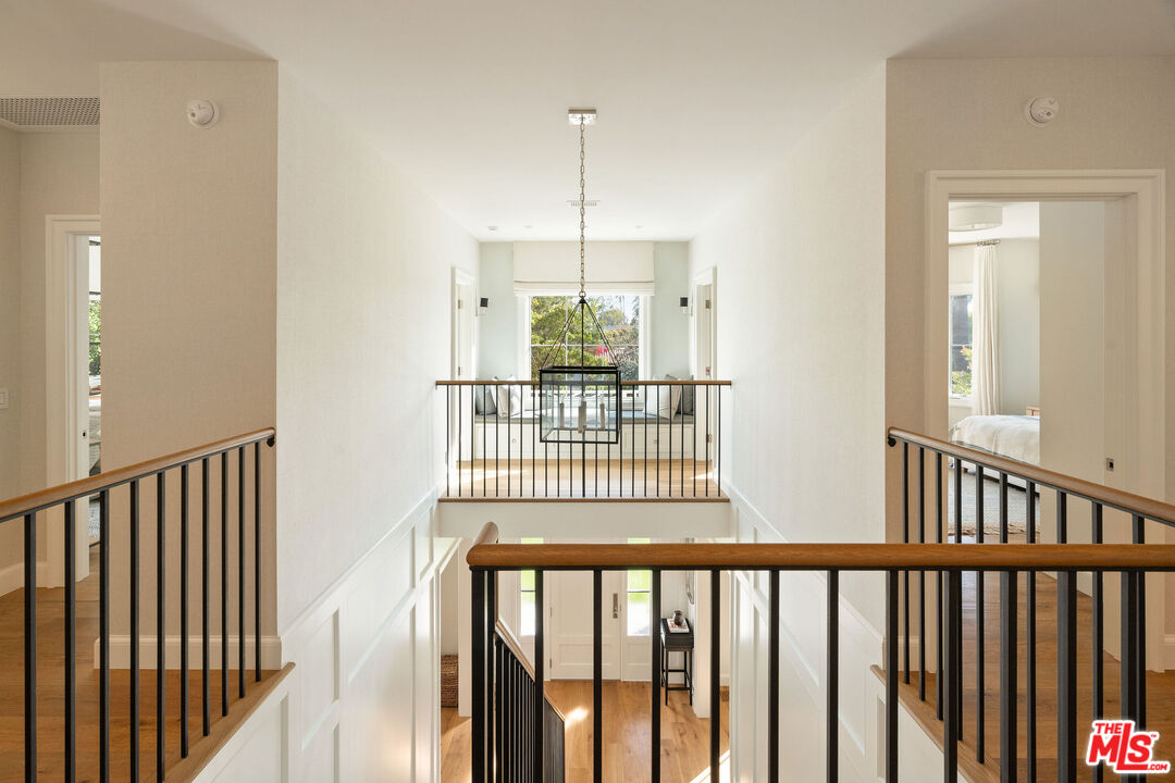 MLS #25544439 image #24