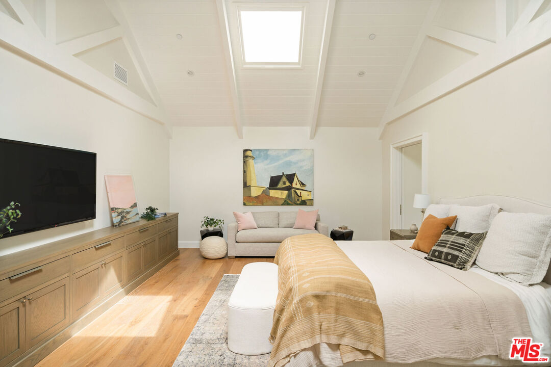 MLS #25544439 image #37