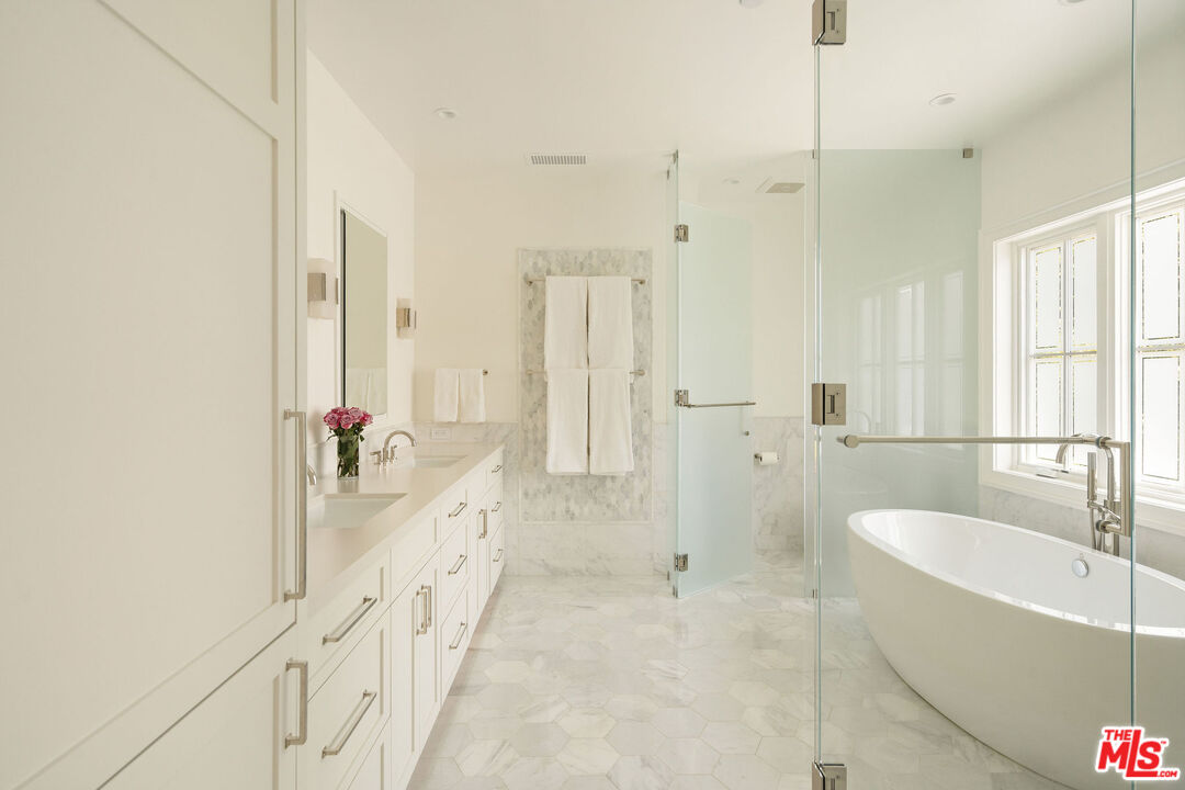 MLS #25544439 image #41