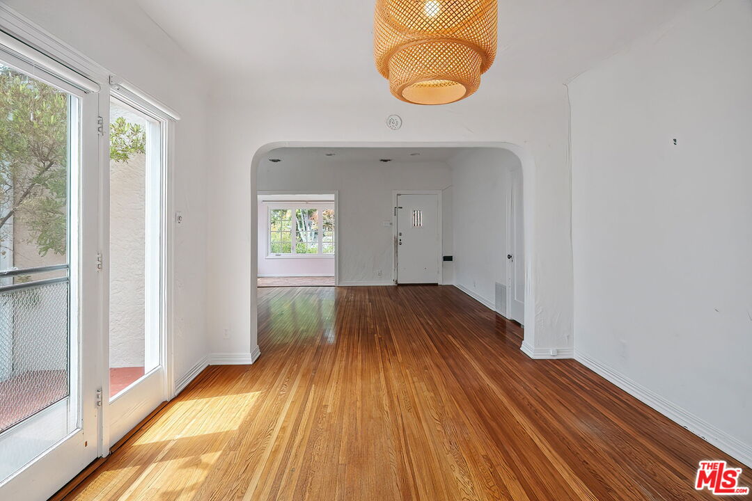 MLS #25544475 image #12