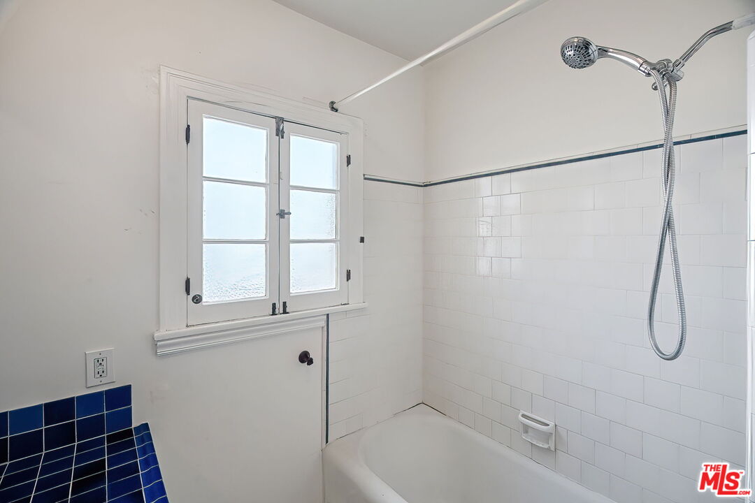 MLS #25544475 image #24