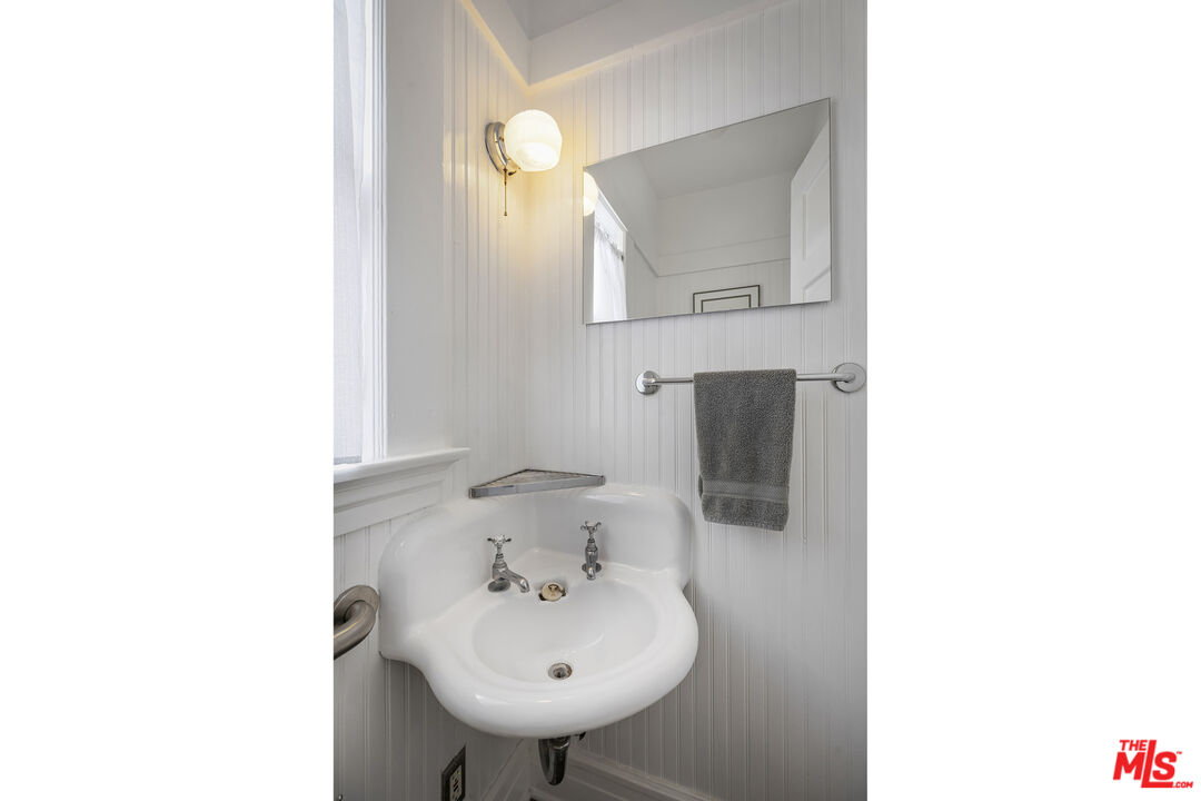 MLS #25544563 image #31