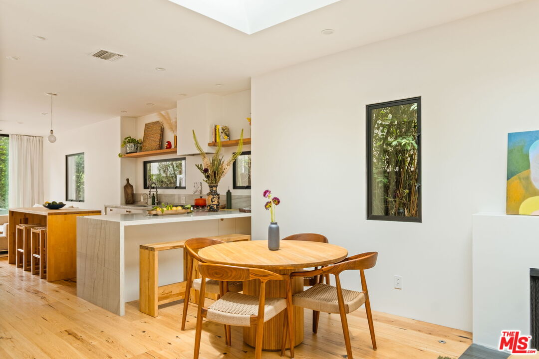 MLS #25544767 image #9