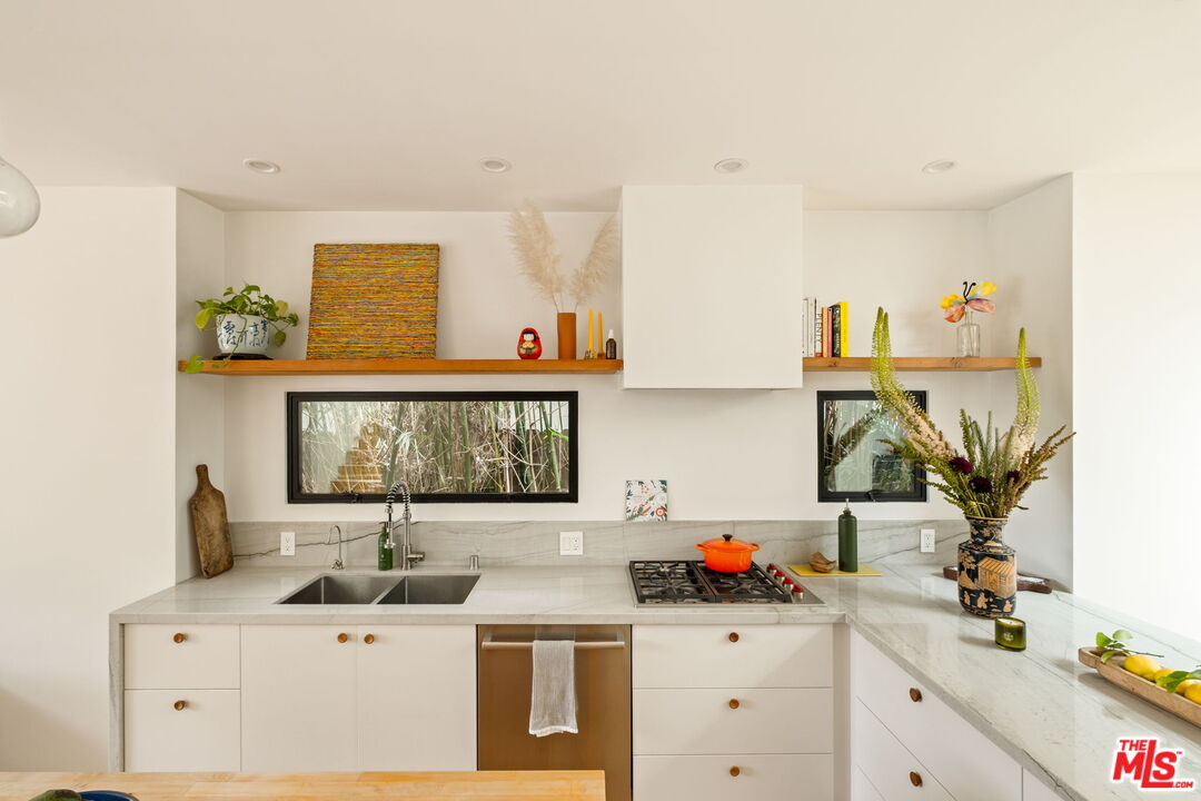 MLS #25544767 image #12