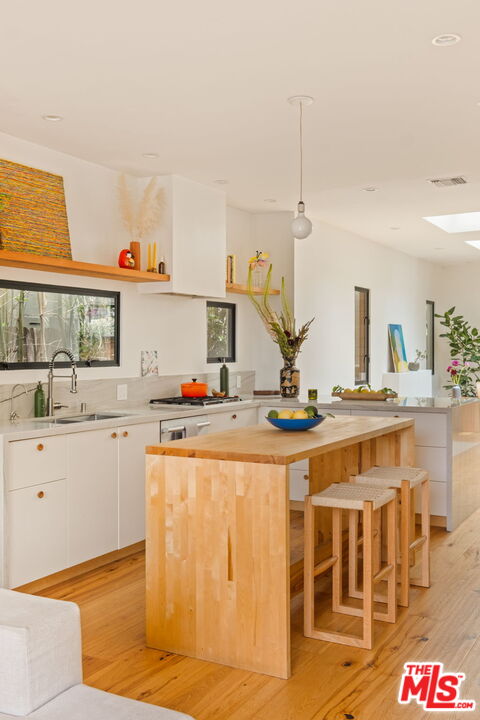 MLS #25544767 image #16