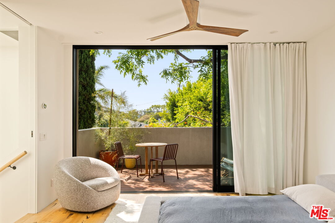 MLS #25544767 image #23