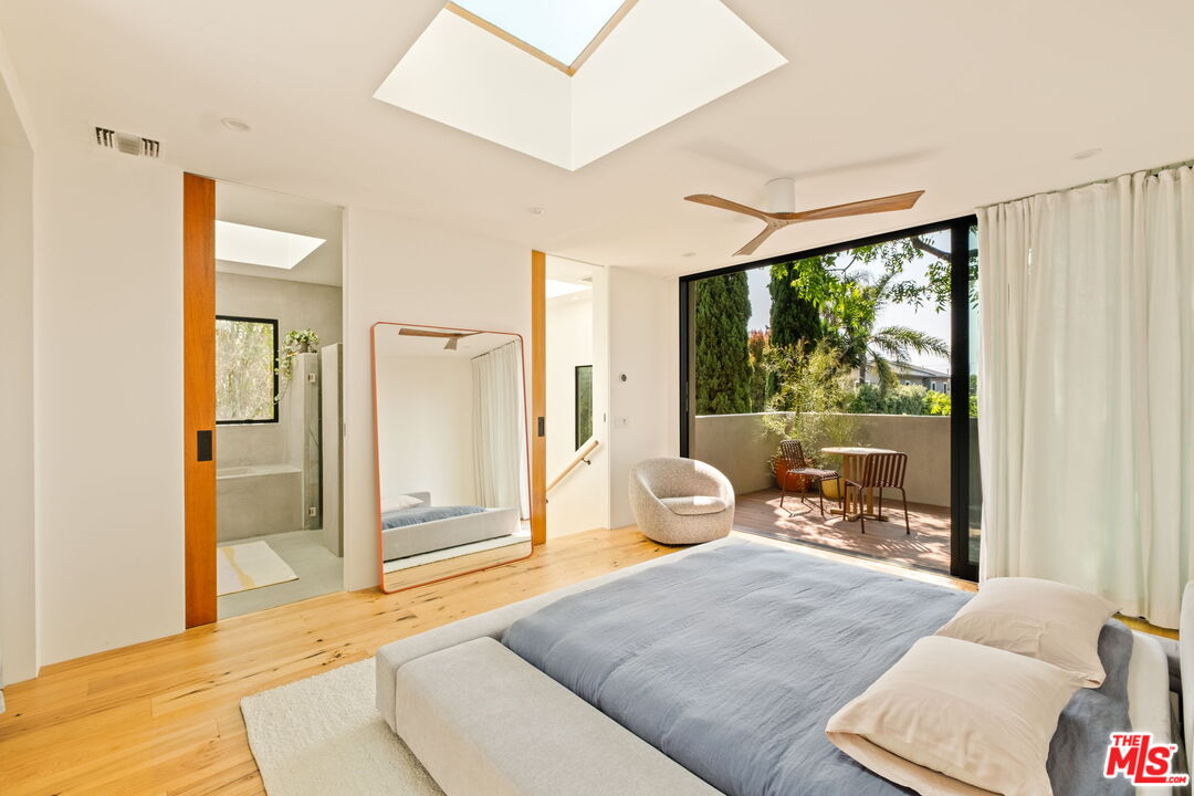 MLS #25544767 image #24