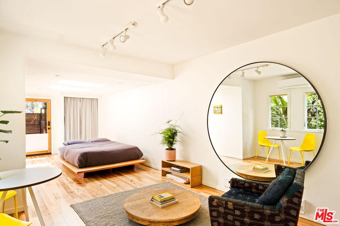 MLS #25544767 image #42